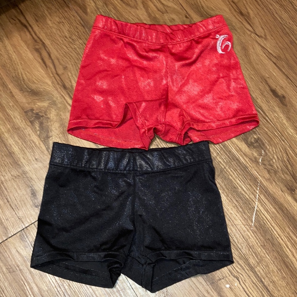Girls size s/5 short set